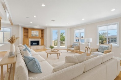 Beach Townhome/Townhouse For Sale in Hermosa Beach, California