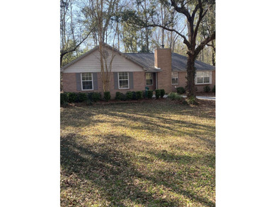 Beach Home Active Under Contract in Tallahassee, Florida