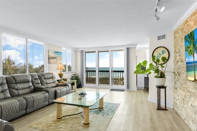 Beach Condo For Sale in Vero Beach, Florida
