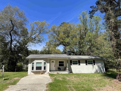 Beach Home For Sale in Tallahassee, Florida