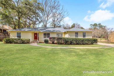 Beach Home For Sale in Tallahassee, Florida