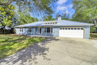 Beach Home For Sale in Destin, Florida