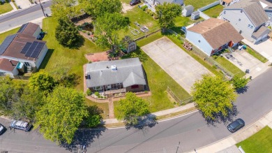 Beach Home For Sale in Brigantine, New Jersey