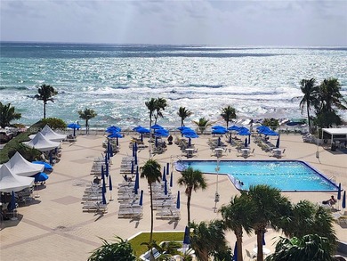 Beach Condo For Sale in Hallandale Beach, Florida
