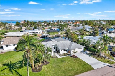 Beach Home For Sale in Fort Myers, Florida