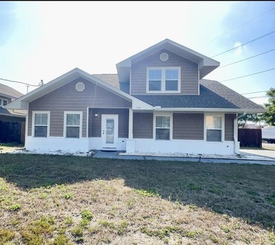 Beach Home For Sale in Fort Walton Beach, Florida