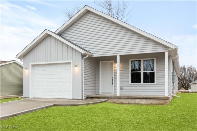 Beach Home Sale Pending in Sandusky, Ohio