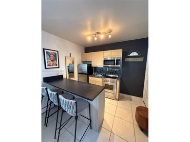Beach Condo Sale Pending in Miami Beach, Florida