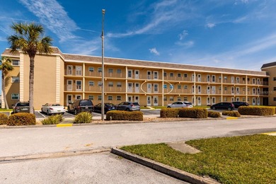 Beach Condo For Sale in St. Petersburg, Florida