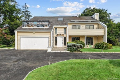 Beach Home Sale Pending in Glen Cove, New York