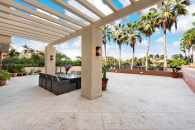 Beach Condo For Sale in Key Biscayne, Florida