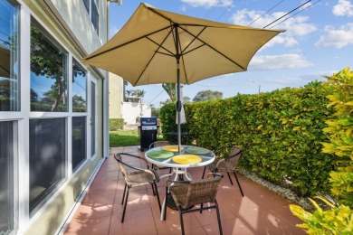 Beach Condo For Sale in Delray Beach, Florida