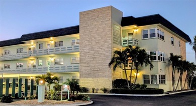 Beach Condo For Sale in Gulfport, Florida