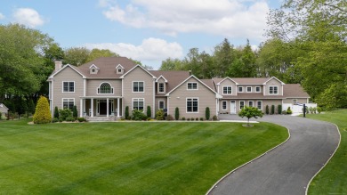 Beach Home For Sale in Waterford, Connecticut