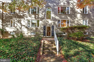 Beach Condo For Sale in Annapolis, Maryland