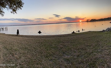 Beach Acreage For Sale in New Bern, North Carolina