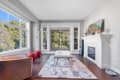 Beach Condo For Sale in Surrey, BC