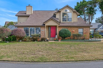 Beach Home Sale Pending in Fort Walton Beach, Florida