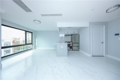 Beach Condo For Sale in Brooklyn, New York