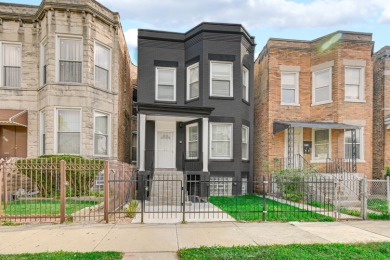 Beach Home Active Under Contract in Chicago, Illinois