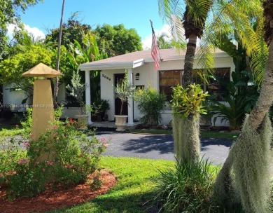 Beach Home For Sale in North  Miami, Florida