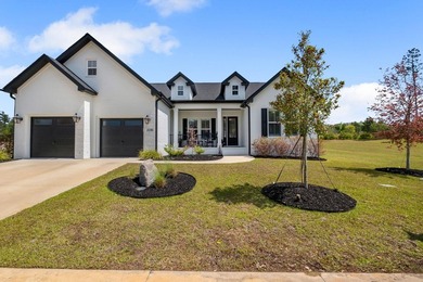 Beach Home Active Under Contract in Tallahassee, Florida