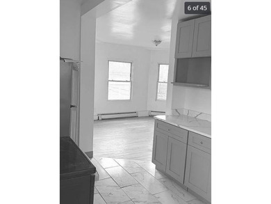 Beach Home For Sale in Queens, New York