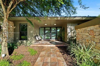 Beach Home For Sale in Palmetto Bay, Florida