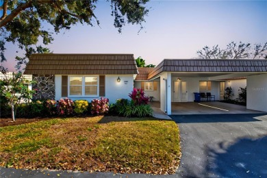 Beach Home Sale Pending in Sarasota, Florida