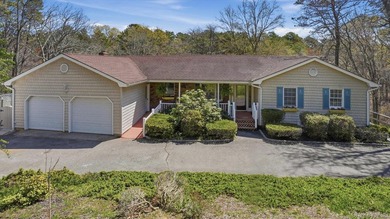 Beach Home For Sale in Westhampton, New York