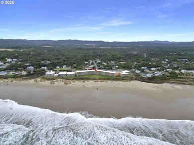 Beach Condo For Sale in Florence, Oregon