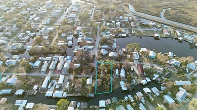 Beach Lot For Sale in Suwannee, Florida