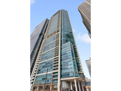 Beach Condo For Sale in Chicago, Illinois