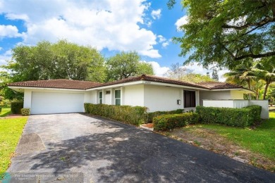 Beach Home Sale Pending in Coral Springs, Florida