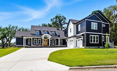 Beach Home For Sale in Tallahassee, Florida