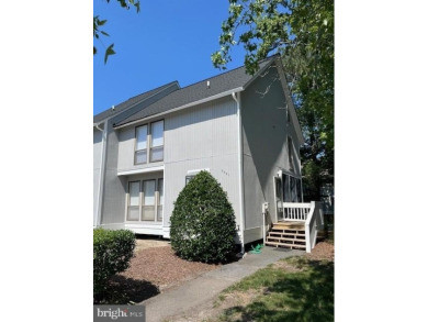 Beach Condo For Sale in Bethany Beach, Delaware