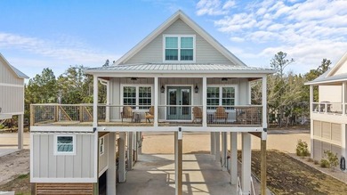Beach Home For Sale in Steinhatchee, Florida