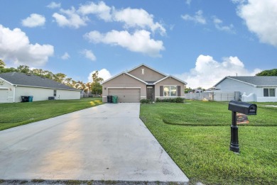 Beach Home For Sale in Port Saint Lucie, Florida