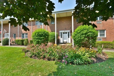 Beach Home For Sale in Amityville, New York