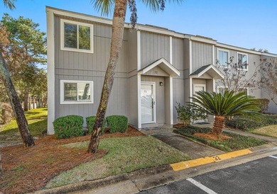Beach Townhome/Townhouse For Sale in Destin, Florida