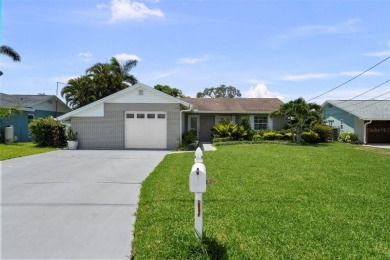 Beach Home For Sale in Tampa, Florida