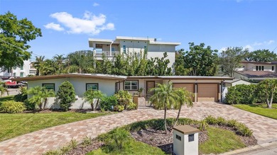 Beach Home For Sale in Tampa, Florida