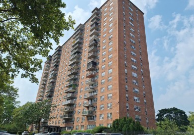 Beach Home For Sale in Bronx, New York