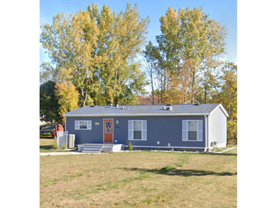 Beach Home For Sale in Caseville, Michigan