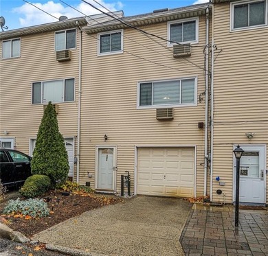 Beach Home For Sale in Staten  Island, New York