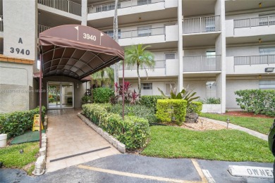 Beach Condo For Sale in Lauderhill, Florida