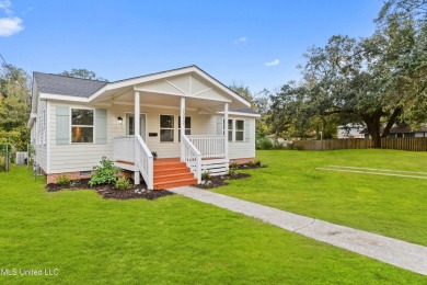 Beach Home For Sale in Gulfport, Mississippi