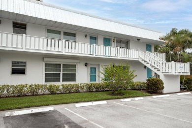 Beach Condo For Sale in Stuart, Florida