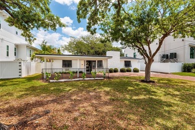 Beach Home For Sale in Tampa, Florida