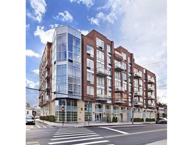 Beach Condo For Sale in Brooklyn, New York